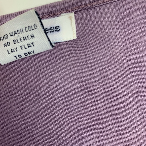 Beaded Crew Neck Viscose Tops a penny w a bundle - Picture 4 of 4